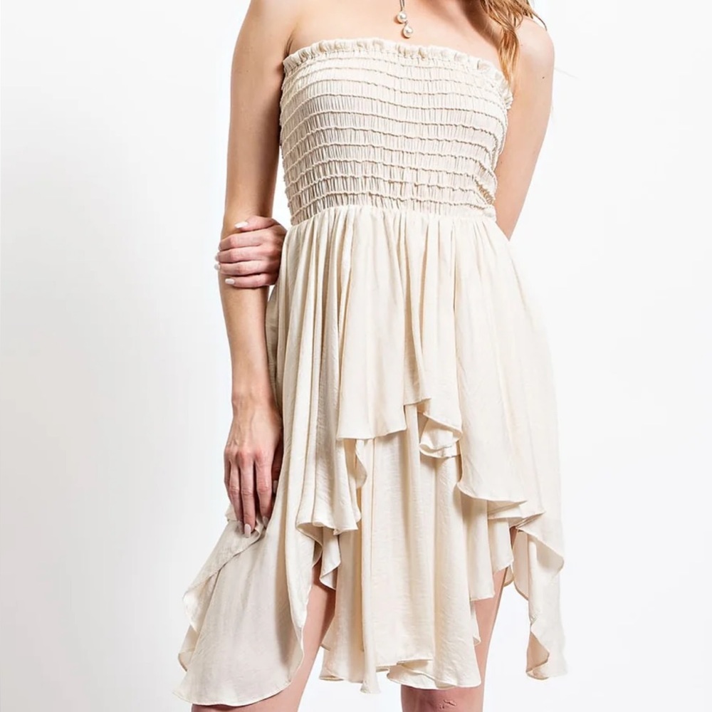 Easel Smocked Ruffled Dress - Picture 2 of 4